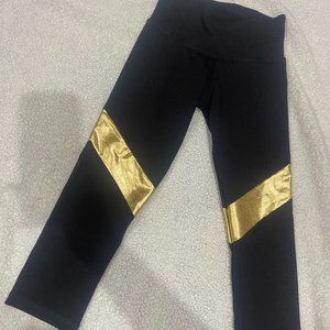 New with Tags: Barry's Strut This Gold/Mesh Capri Leggings (Size X-Small)
